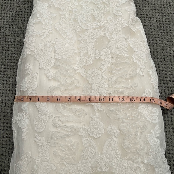 Wedding Dress- San Patrick Eresma wedding dress, size 2, off white color - Picture 12 of 16